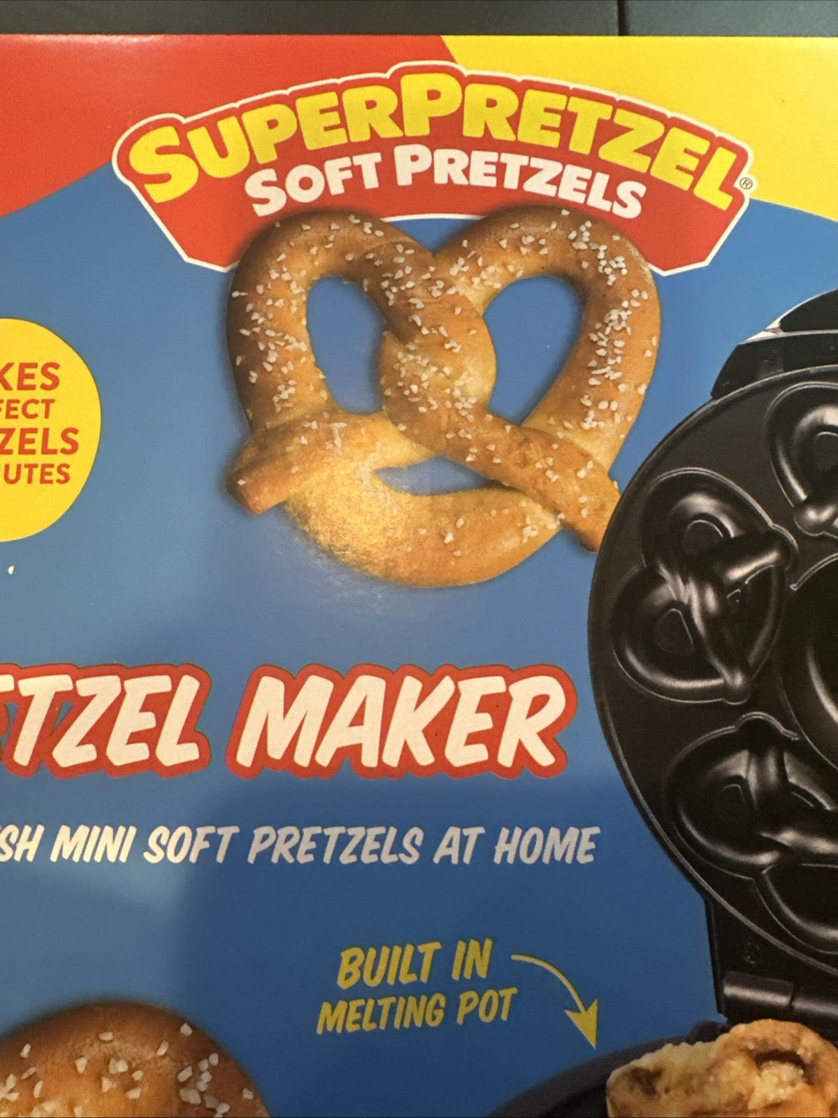 SUPER PRETZEL Soft Pretzels MAKER With Cheese Warmer NEW