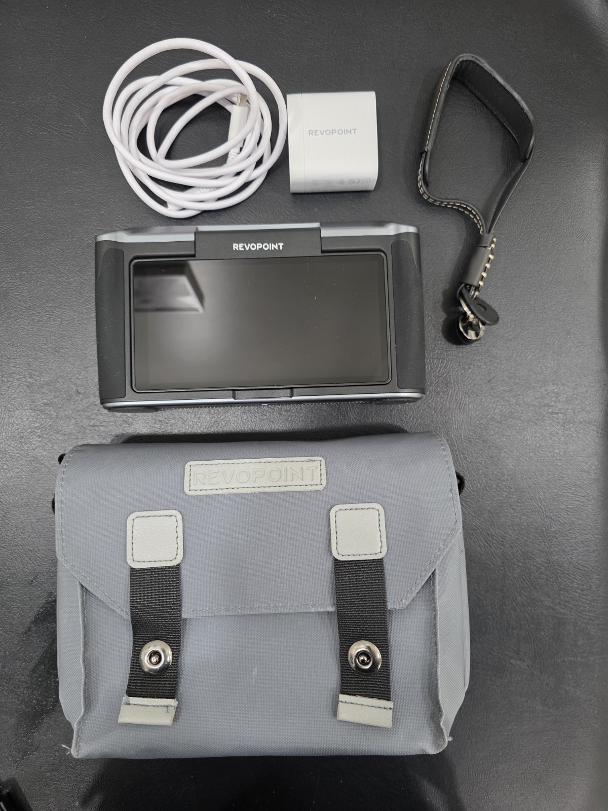 Revopoint  3D  Handheld Scanner with Case And Power Cord