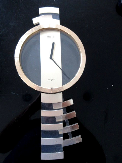 VTG Seiko Quartz Pendulum Wall Clock Wrist Watch Dive Cal 21330 PARTS/REPAIR
