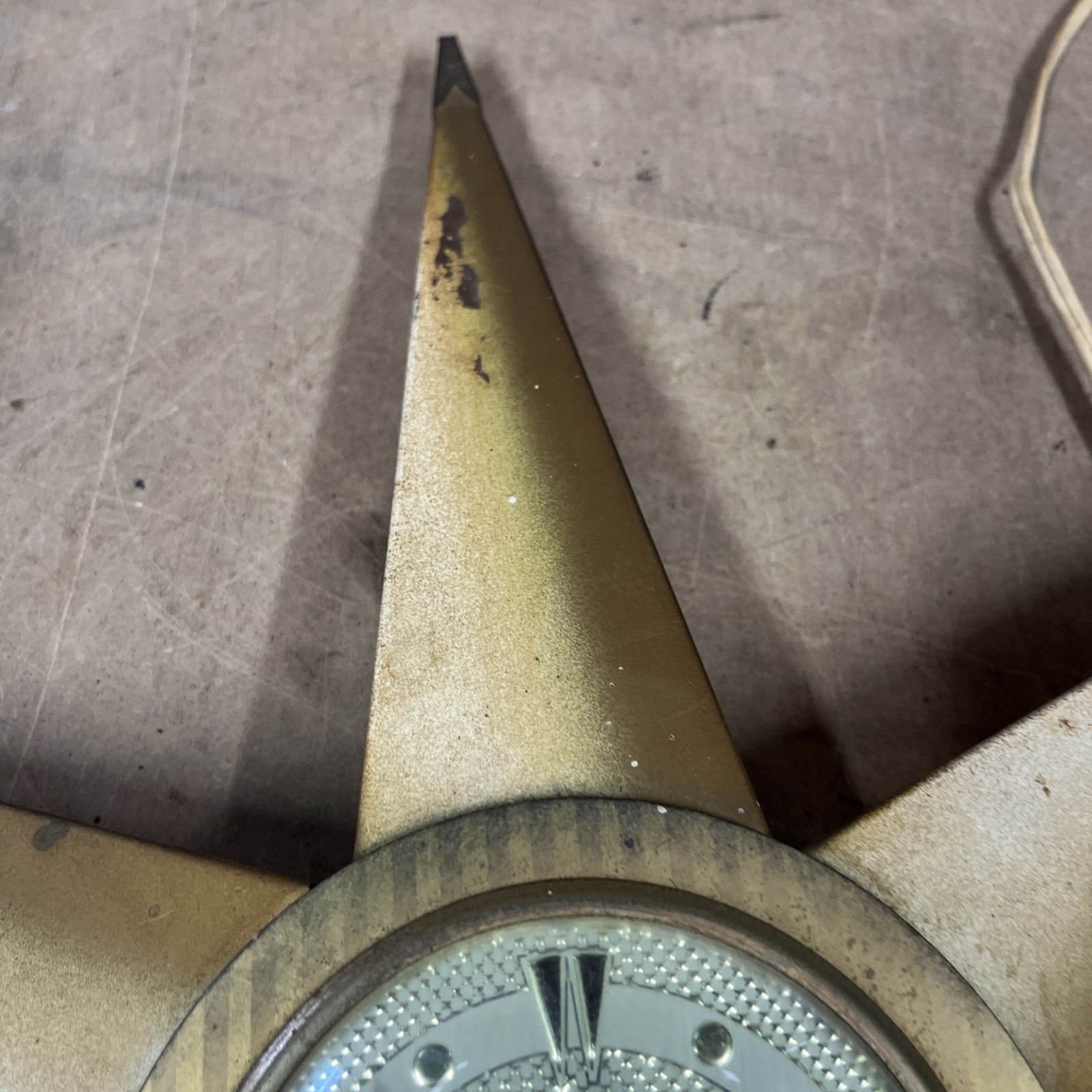 Vintage MCM Bilt-Rite Starburst Wall Clock - Working
