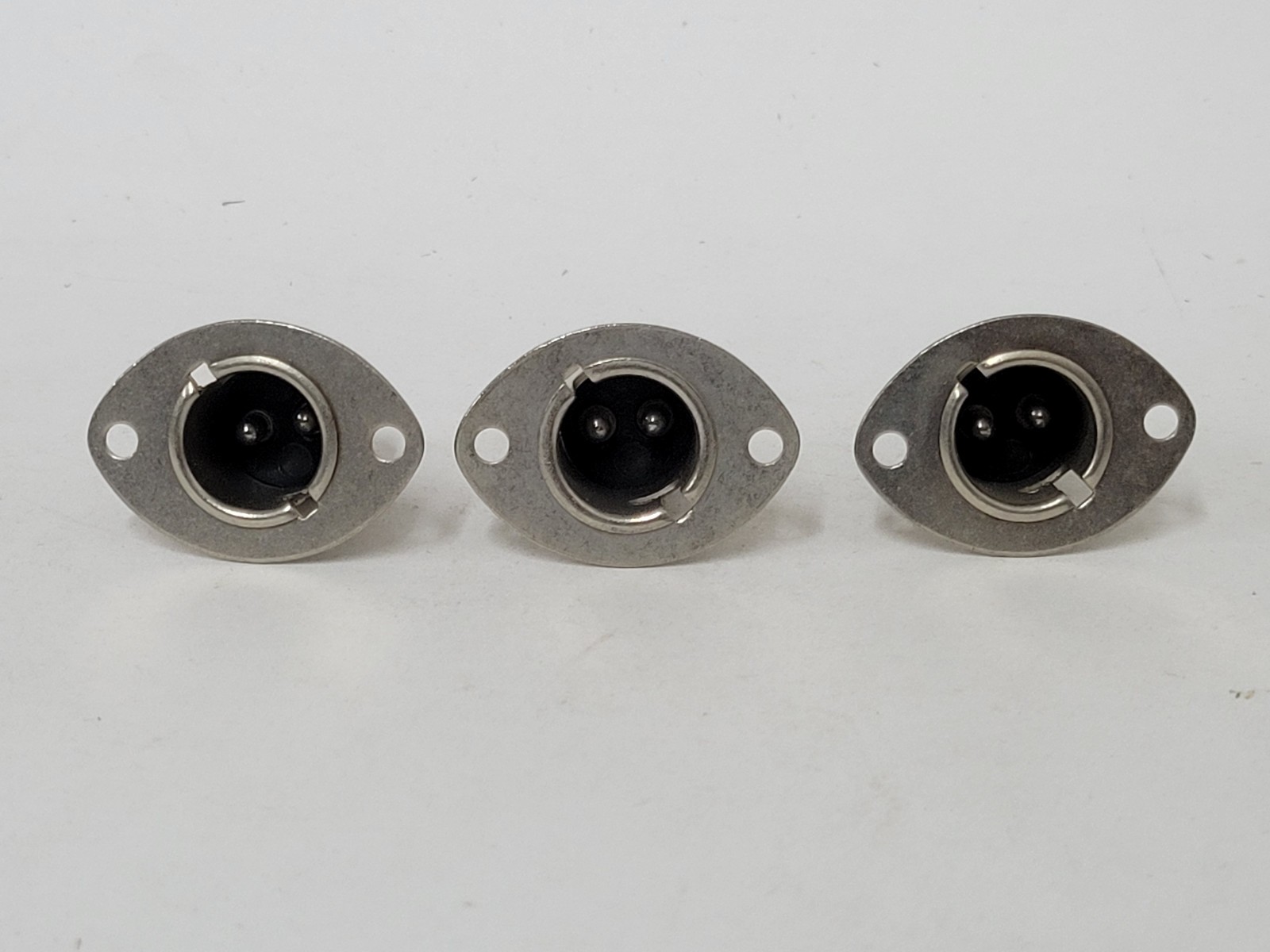 3X sockets for NE42 giant neon bulbs - new old stock - very nice condition