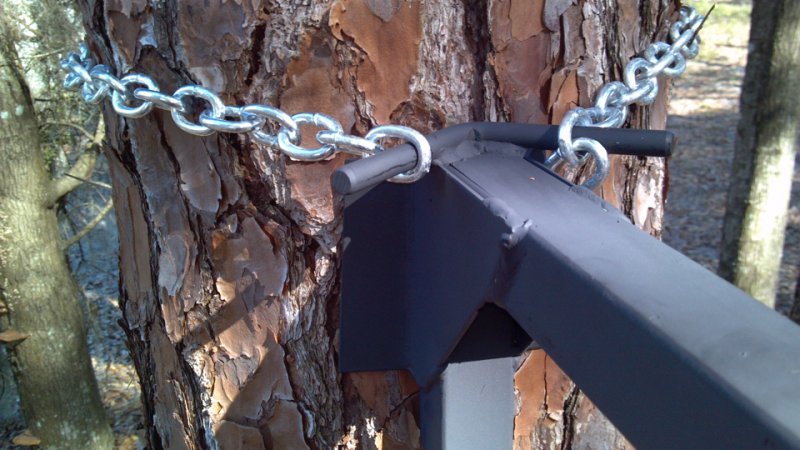 Portable Hunters Feeder Hanger Limb - EZ- BIG 24" BUCK DEER HOG hunting MADE USA