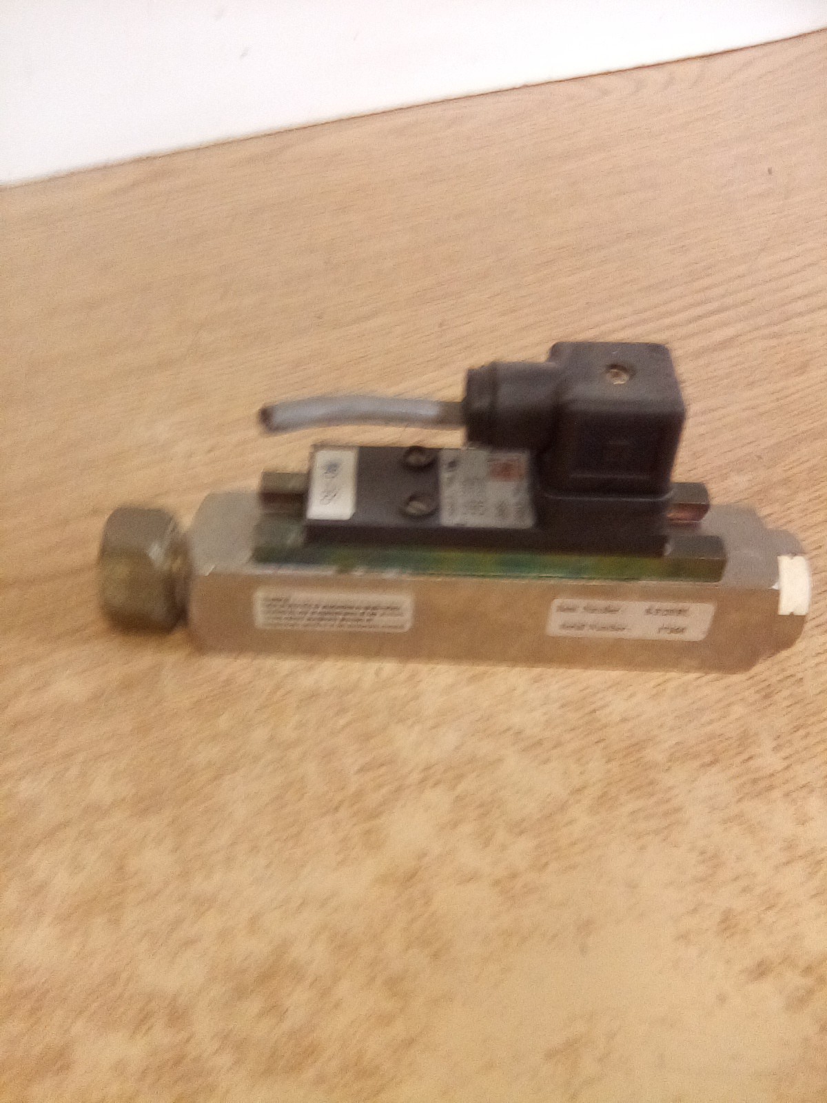 Kobold 41R57 Flow Meter Switch W/Connector
