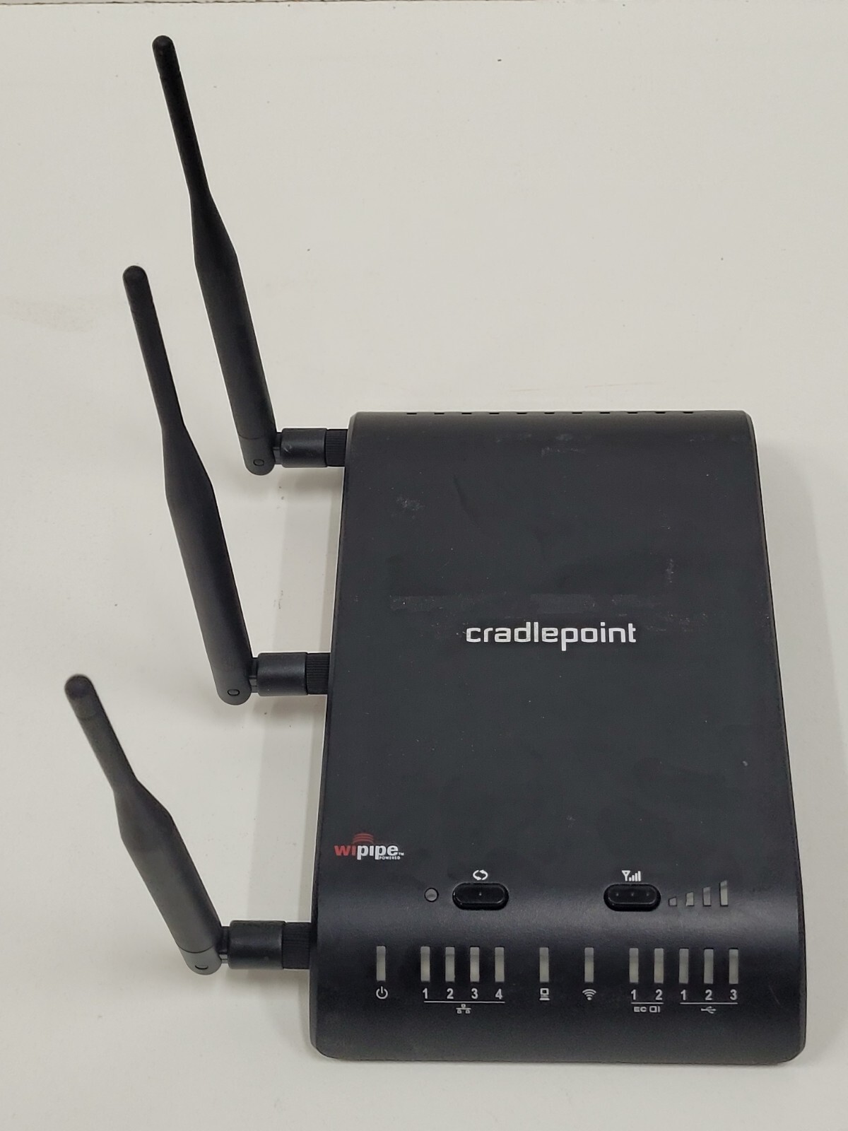 Cradlepoint MBR1400 V2 Wi-Fi Wireless Router MBR1400 No Adapter
