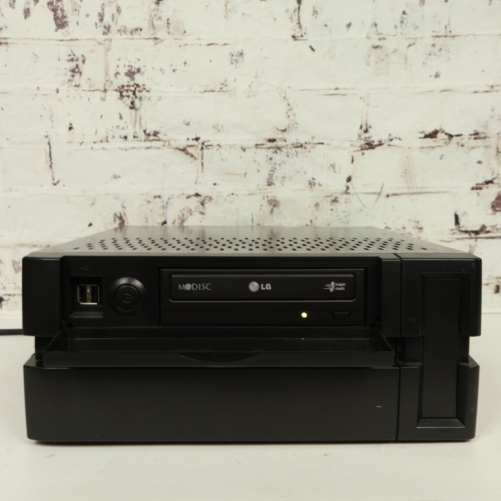 Systium 526 Industrial POS PC | DisplayPort DVI Dual Serial LG M-Disc