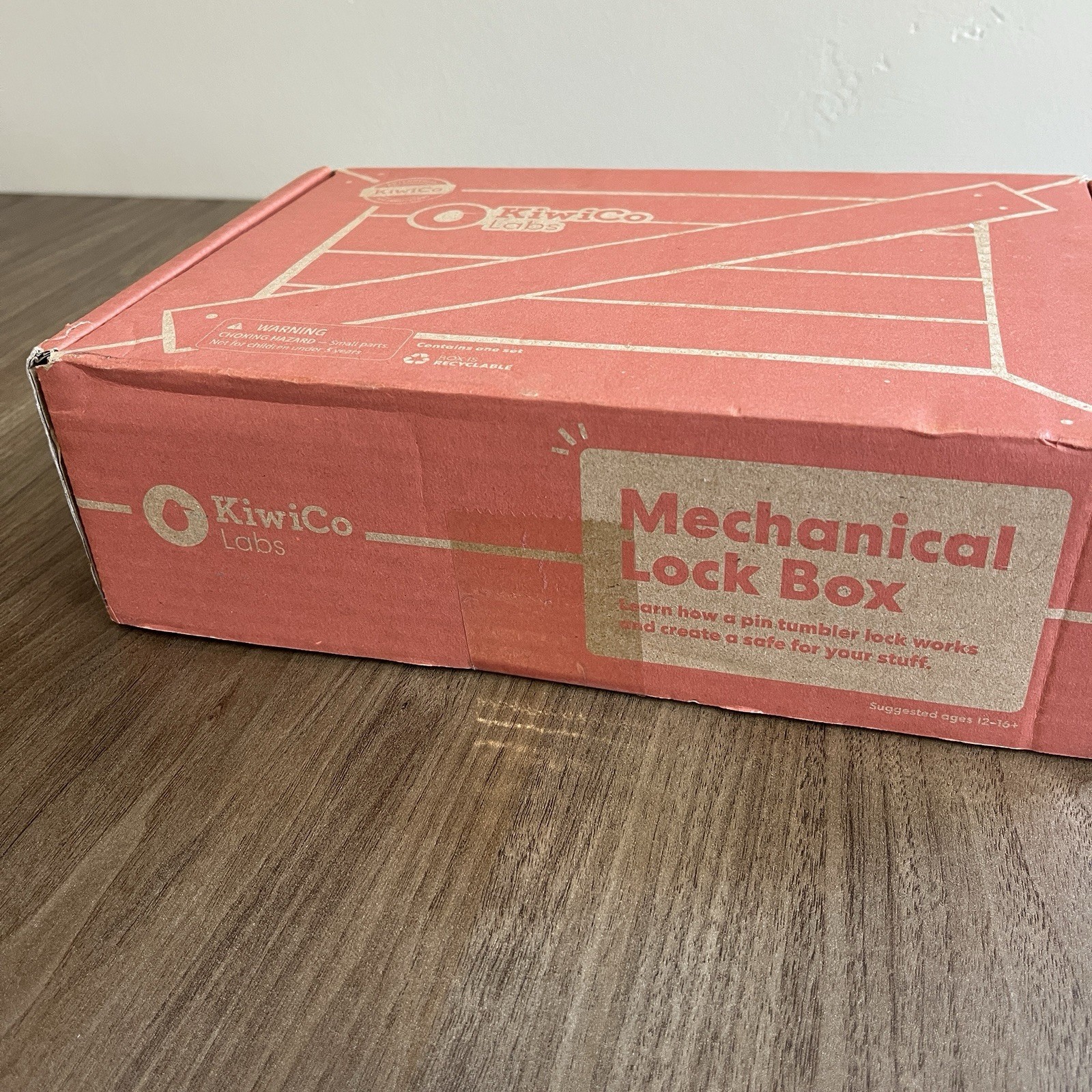 KiwiCo Eureka Crate Mechanical Lock Box Build Your Own Kit 12+ STEM Engineering