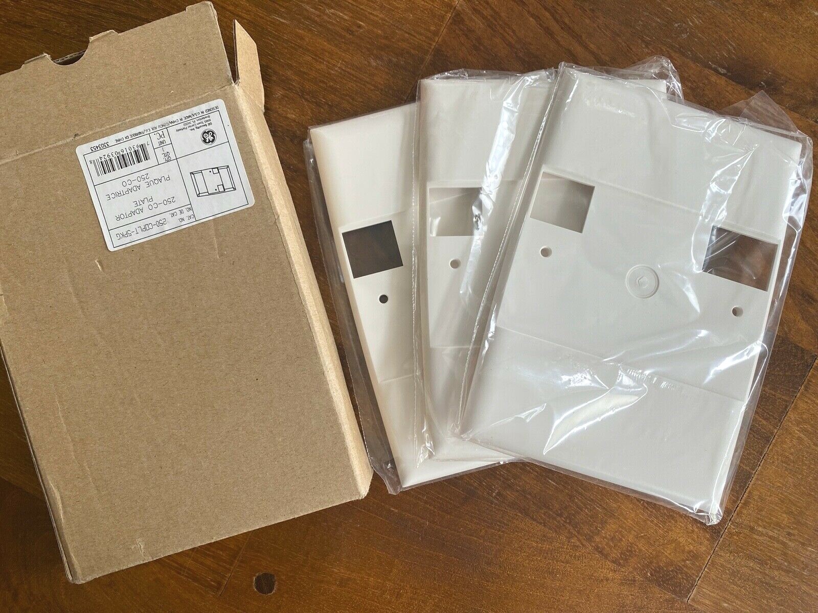 NEW ~ Lot of (3) GE 250-COPLT  RETROFIT PLATE FOR 240CO - 260CO