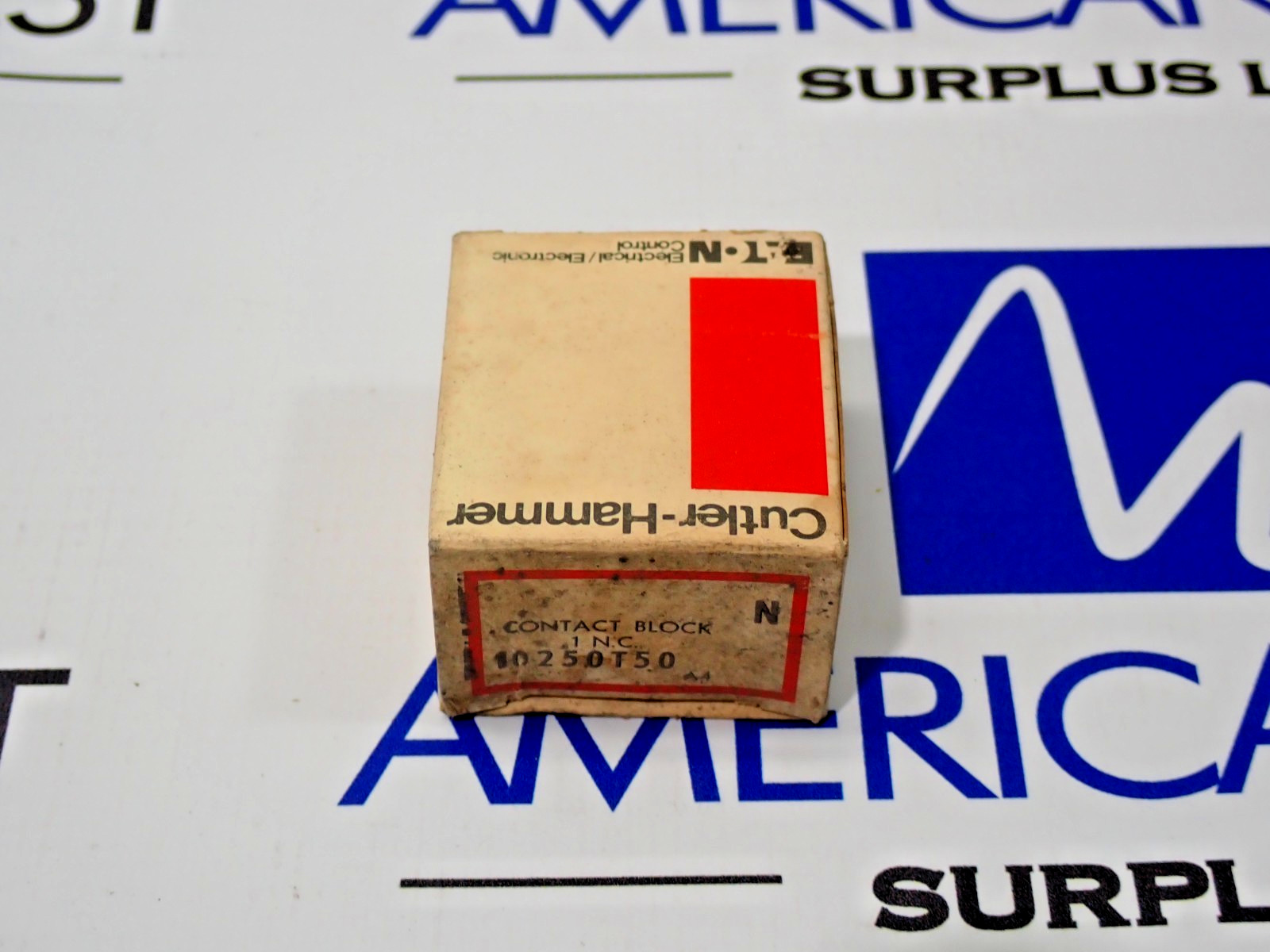 Cutler Hammer 10250T50 Contact Block 1 N.C. New