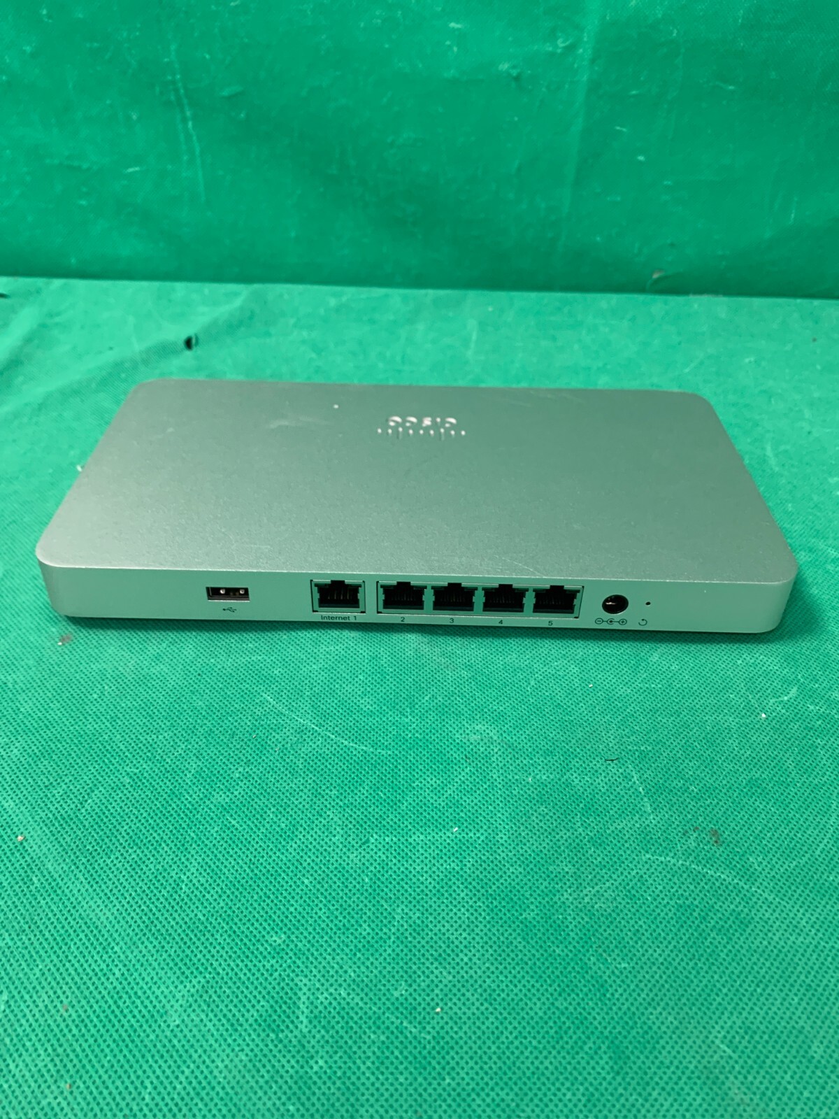 Cisco Meraki MX67-HW Managed Desktop Network Firewall Appliance ***CLAIMED***