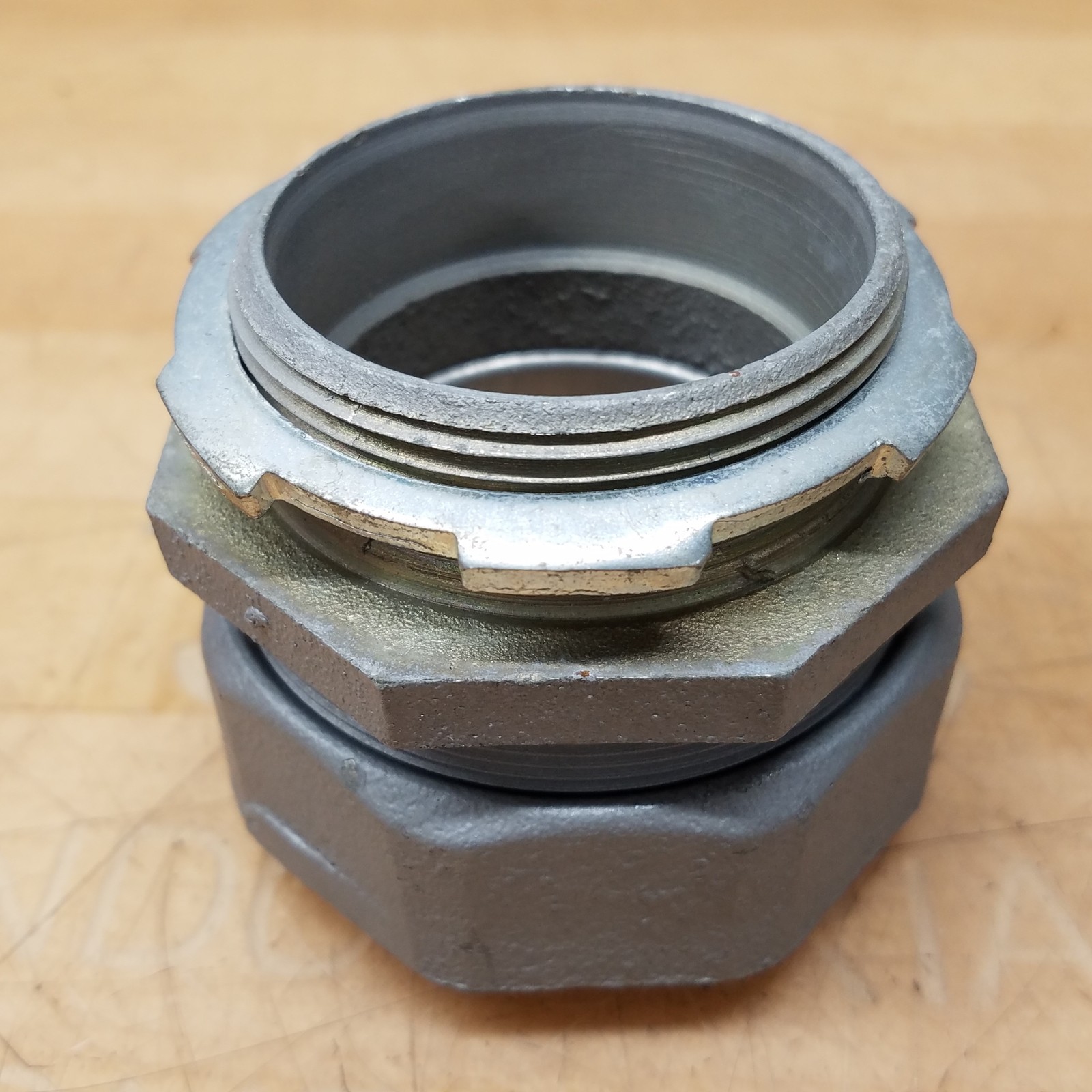 Appleton ST-200 Liquid Tight Connector for Flexible Metal Conduit - USED