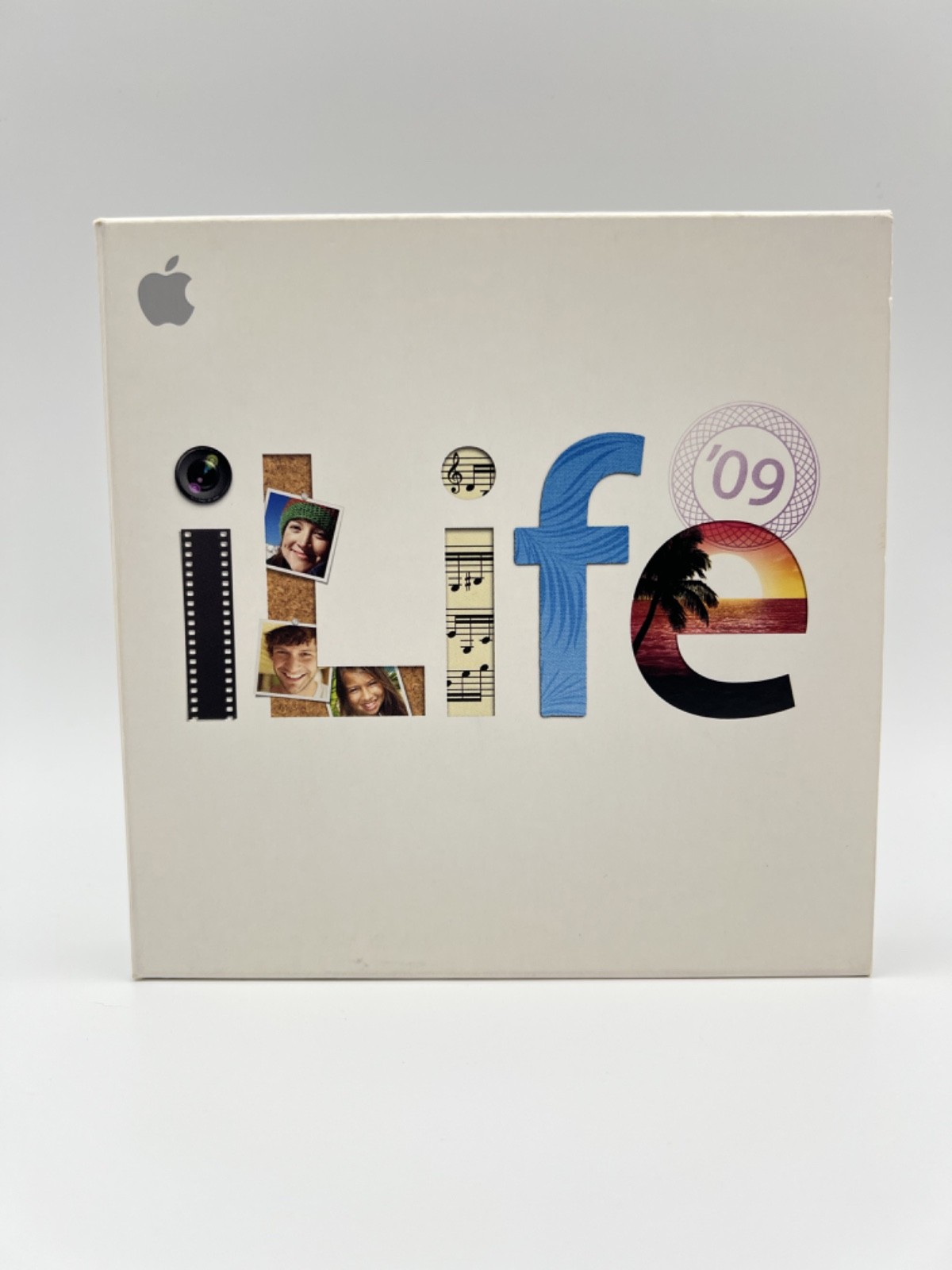 APPLE iLife '09 Install DVD iPhoto Garageband iWork iMovie iDVD iWeb v9.0.2