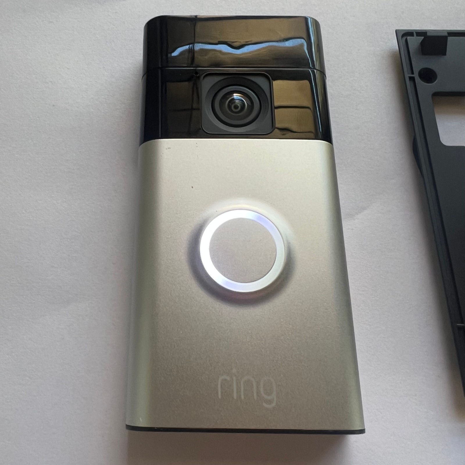 Ring Wireless Battery Video Doorbell - 5F97F2 - Lightly Used W Hardware/Cable