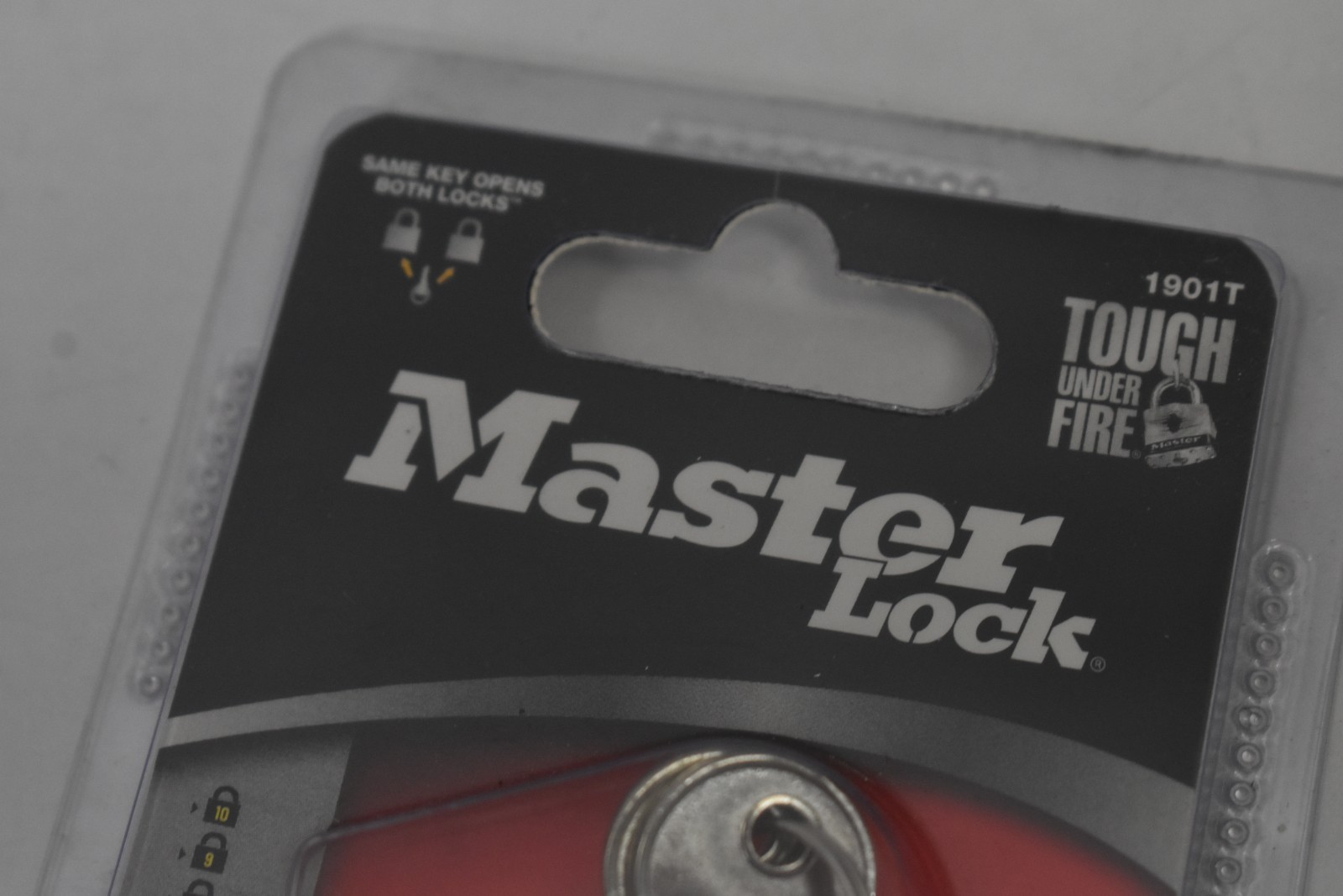 Master Lock 2 Pack 1901T Double Locking Levers 3/16" Shackle Shed Gate Storage