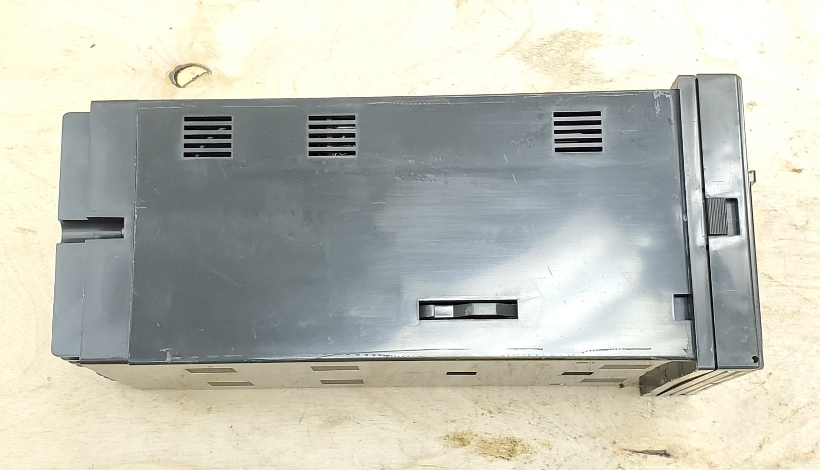 Omron E5K 95PT Temperature Controller E5K 95PT-DIN
