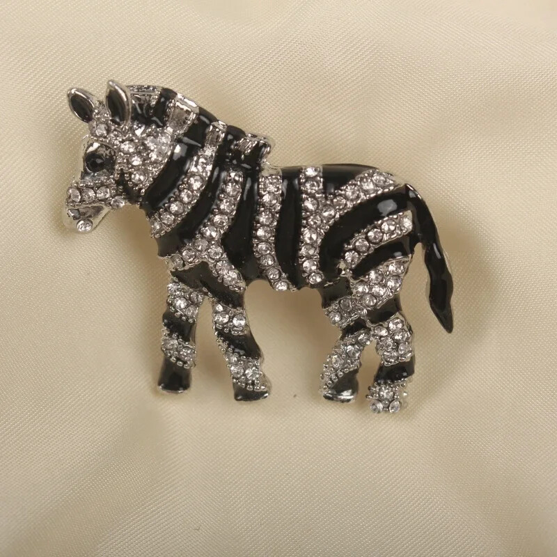 Fashion Black White Striped Zebra Brooch Luxury Animal Clothing Accessories
