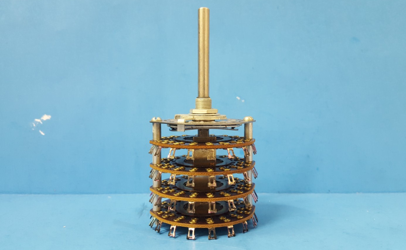 Rotary Switch, PA-3007, CENTRALAB, 4 POL, 2-1 Position, Non-Shorting, Phenolic