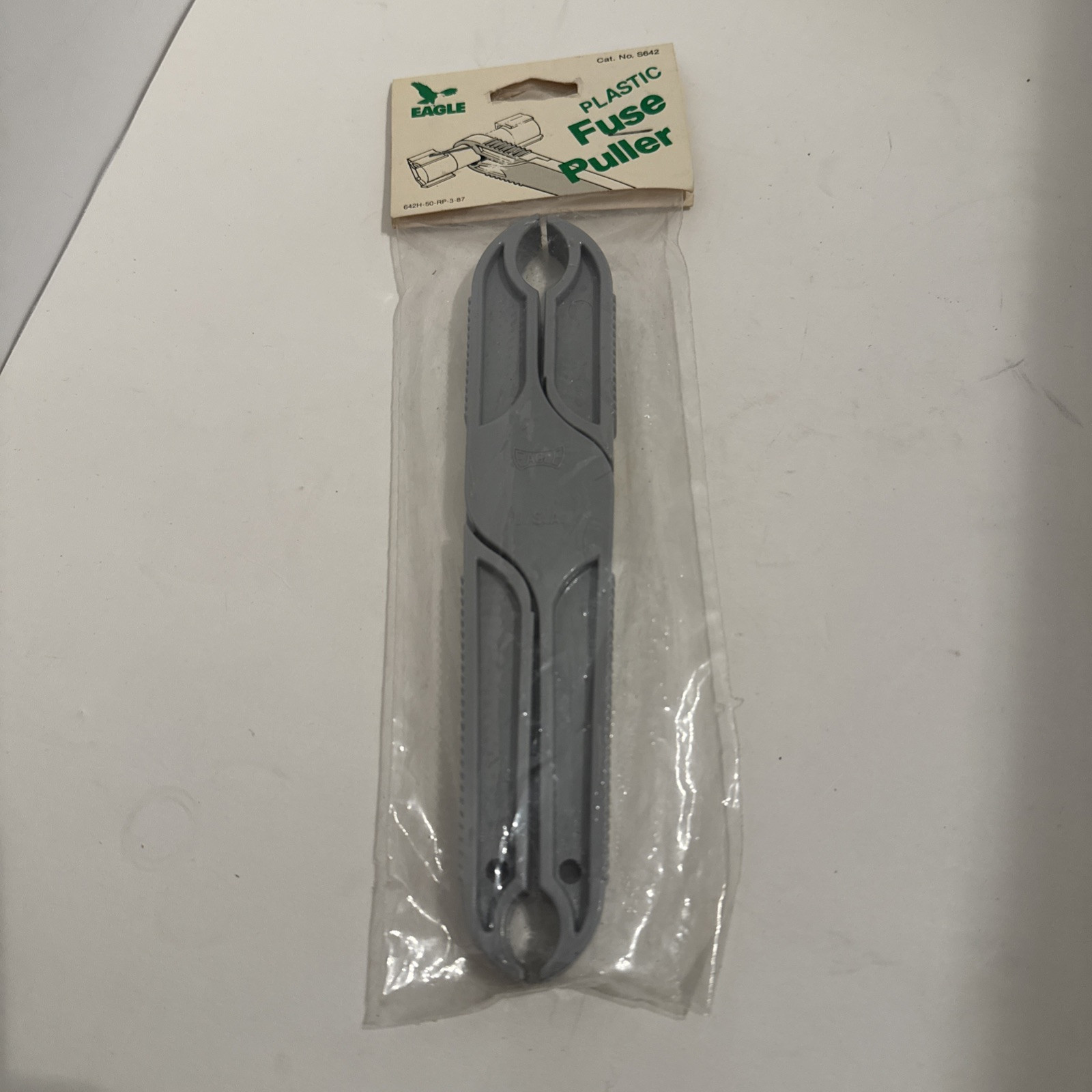 Eagle No S642 Clamp Buss Fuse Puller - Non-Conductive - USA -NEW