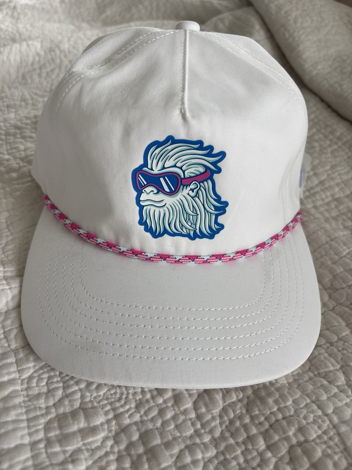 Waggle "Shred with Sass” Golf Hat NWT