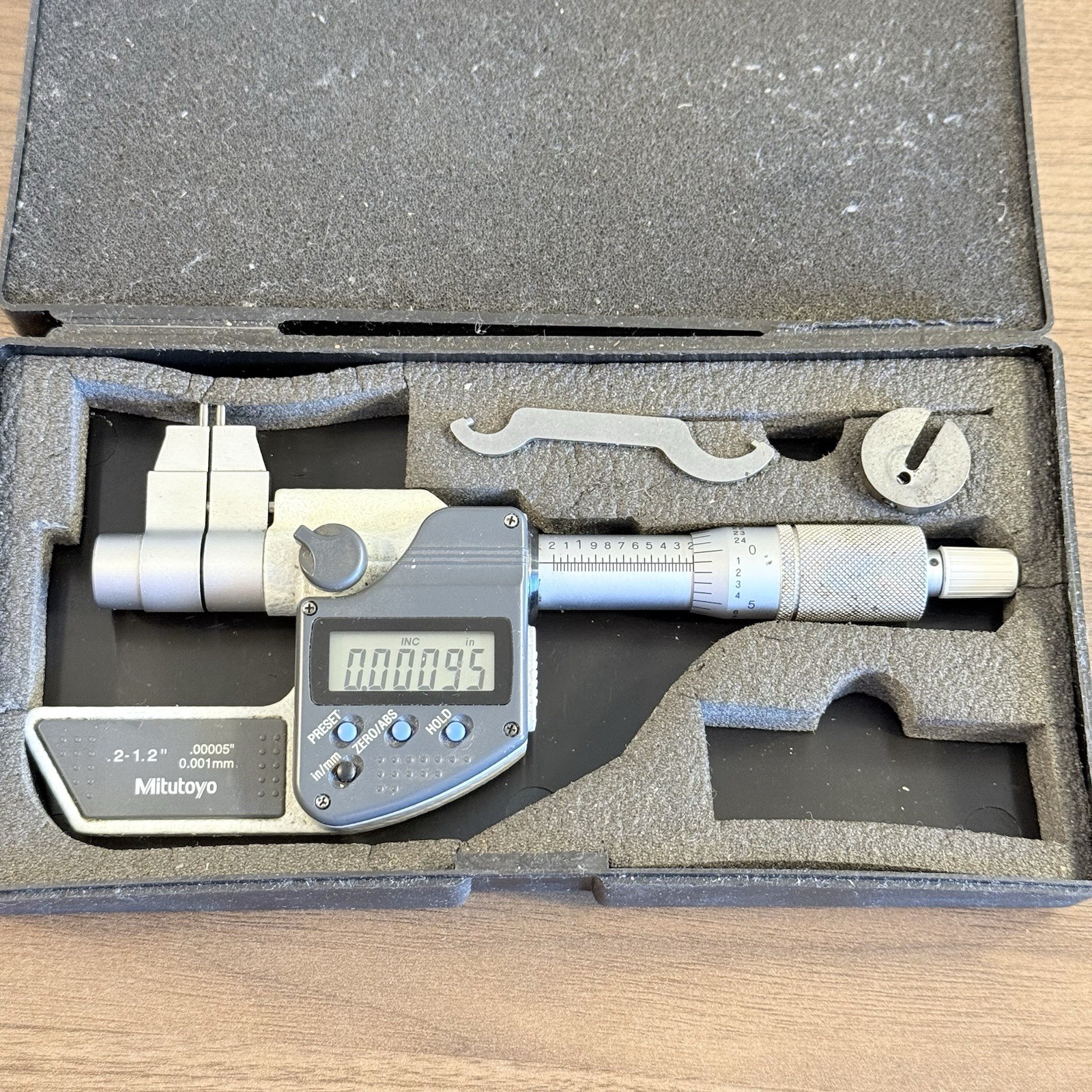 Mitutoyo Digital Inside Micrometer Caliper .2-1.2” .00005” 345-350-30 Japan