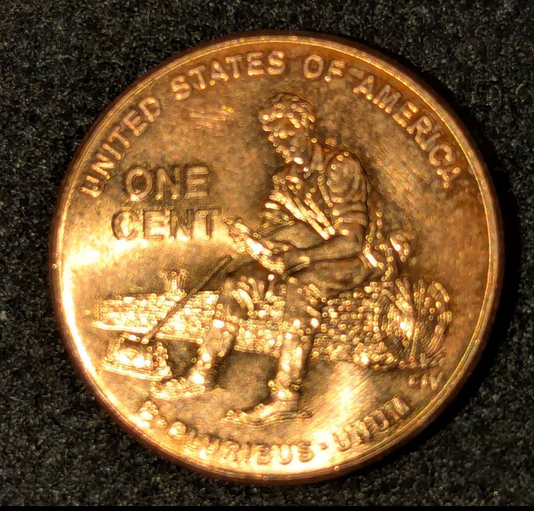 #1. Extra Finger Error 2009 Informative Years