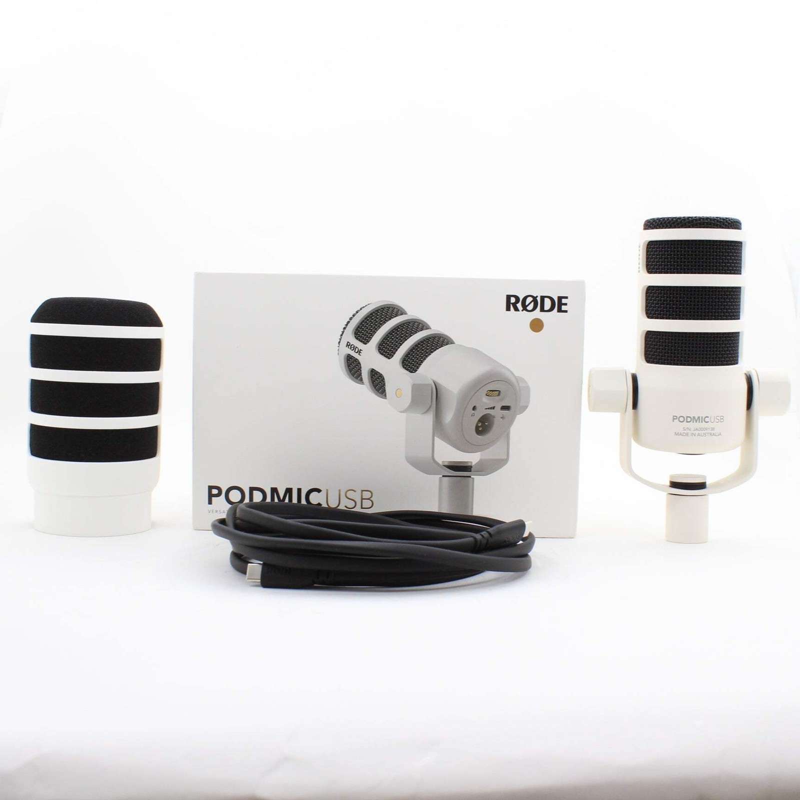 * OPEN BOX EXCELLENT * RODE PodMic USB and XLR Dynamic Broadcast Microphone (Whi