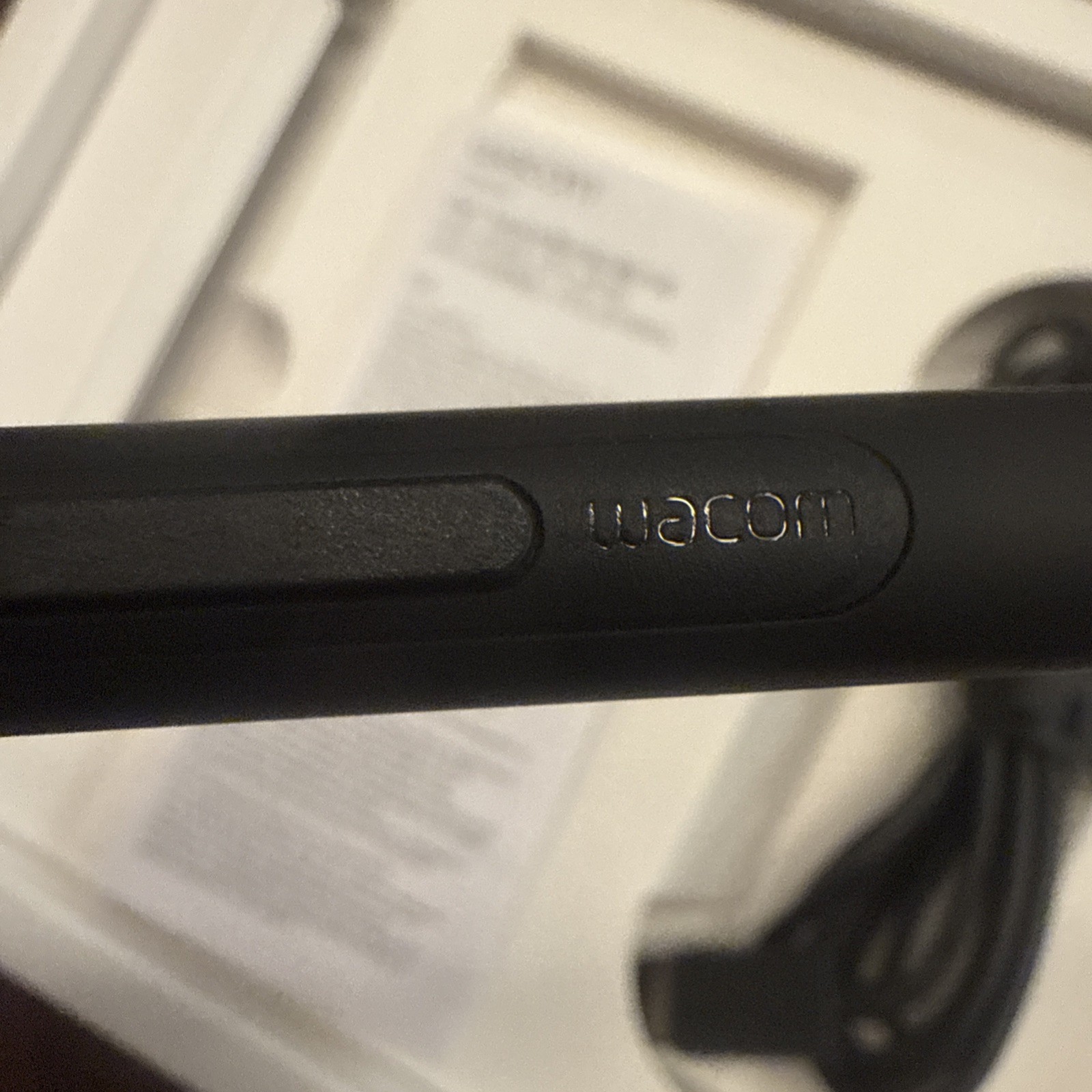 Wacom Intuos Small Graphics Drawing Tablet with Pen Stylus & USB Cable CTL-4100