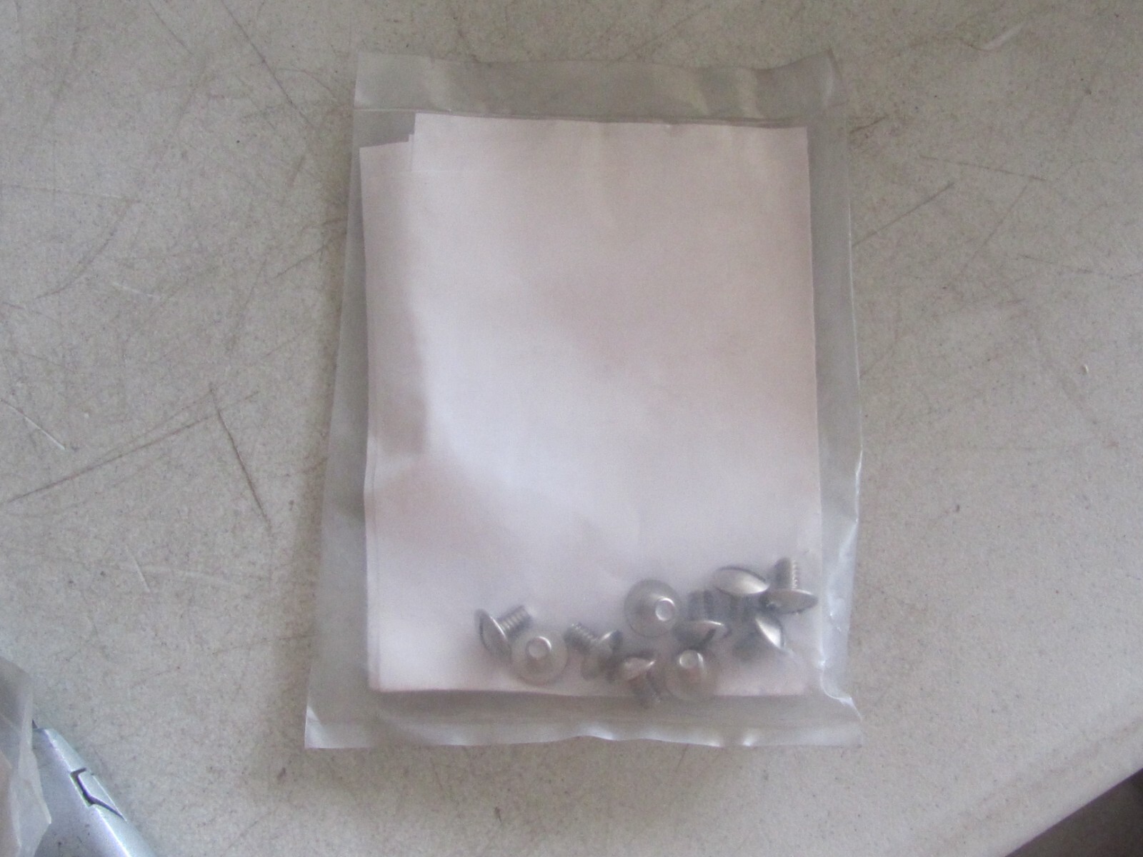 RICON WHEELCHAIR LIFT Parts KIT TRUSS SLDT 1/4-20 X 3/8 SST PACK OF 10