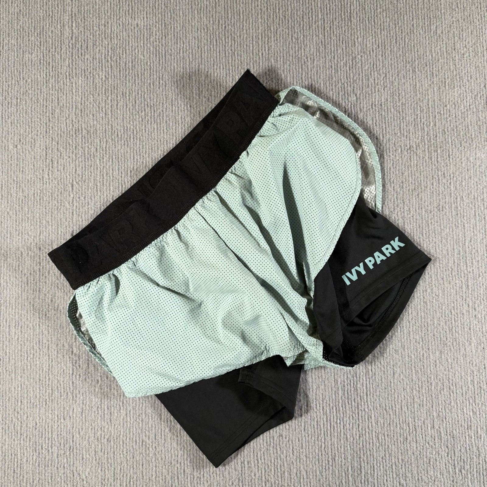 Ivy Park Layer Running Perforate Womens Compression Shorts Size XS Vented Teal