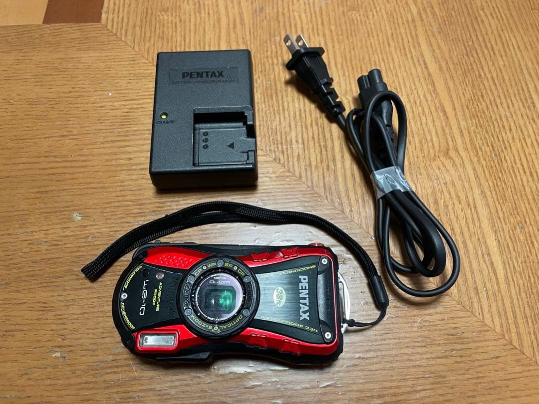 PENTAX WG-10 Red Black Waterproof Shockproof Compact Digital Camera