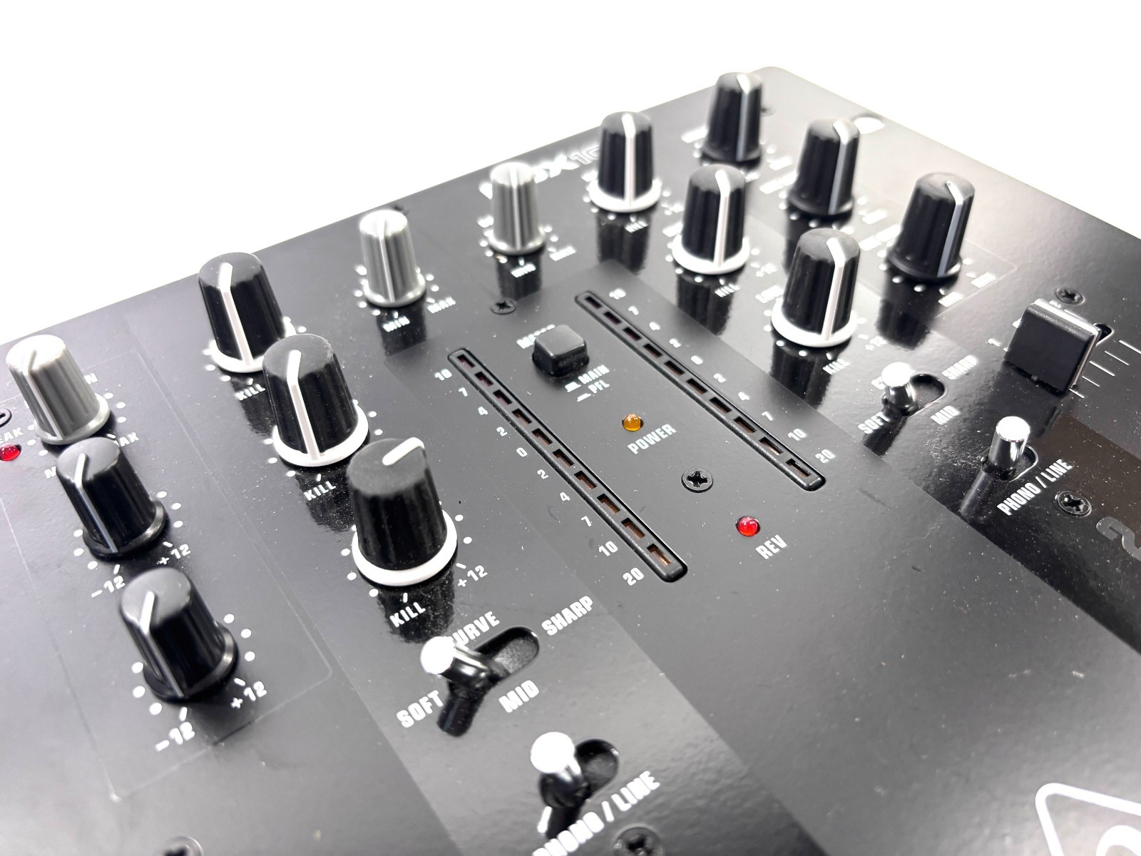 Behringer Pro Mixer NOX101 Premium 2-Channel DJ with Full VCA-Control