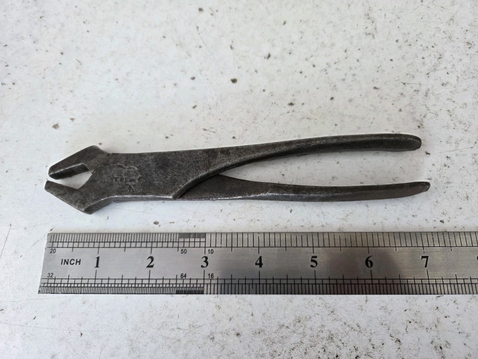 Vintage T.Newey Battery Nut Pliers With Ministry Arrow Marking Used Condition