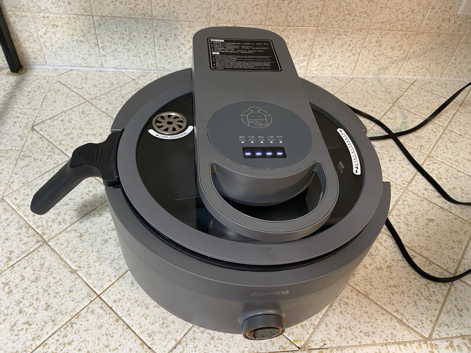 Joyoung CJ-A9U Intelligent Fully Automatic Stir-Fry Machine Robot