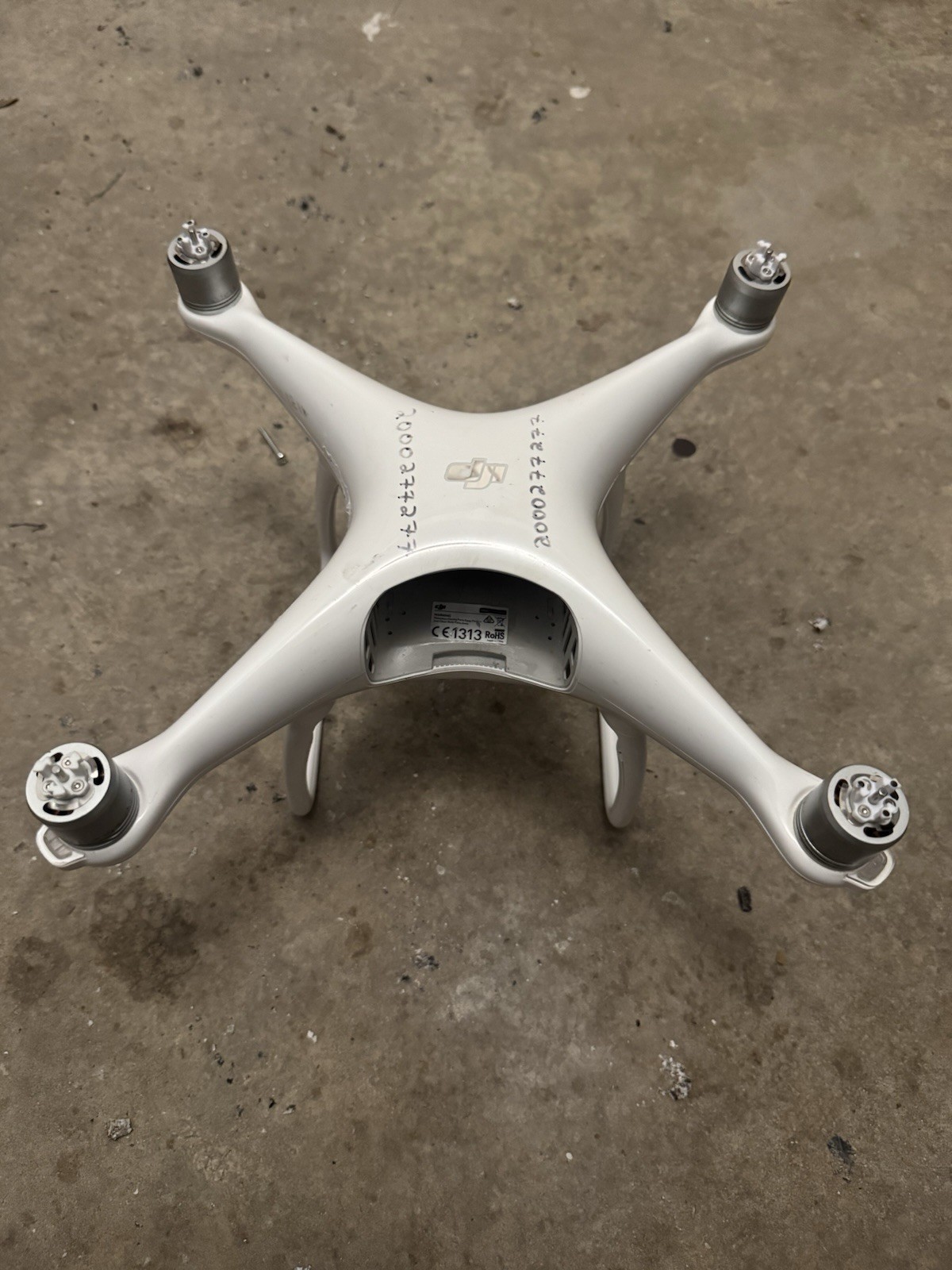 DJI Phantom 4 WM330A Drone For Parts *see Photos