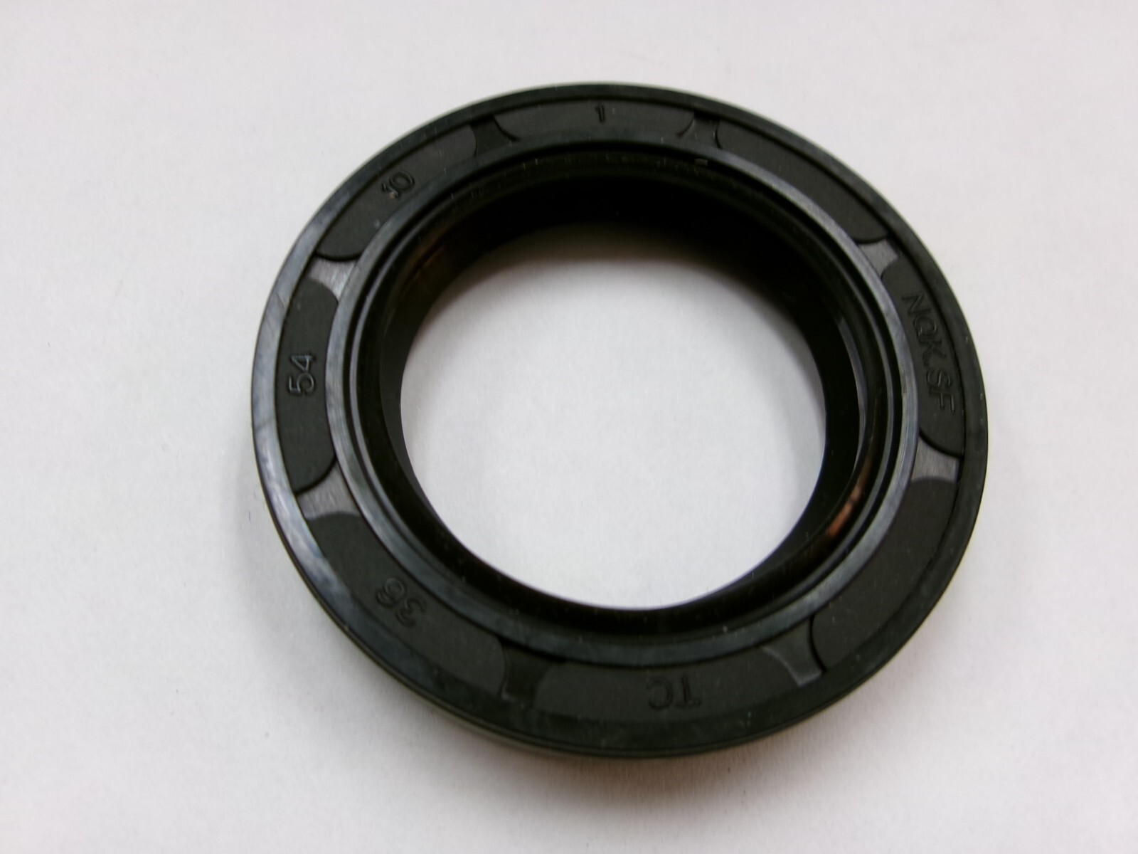 TC 36X54X10 DOUBLE LIPS METRIC OIL / DUST SEAL 36mm X 54mm X 10mm WITH SPRING