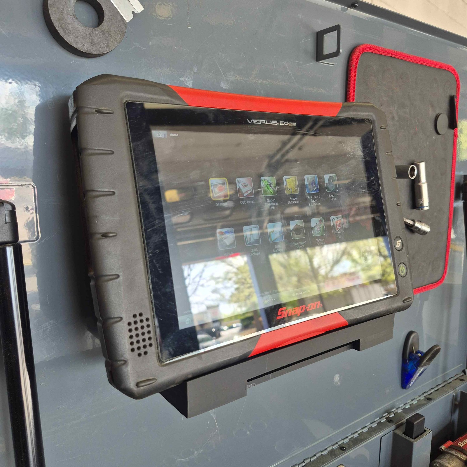Magnetic Scan Tool Holder
