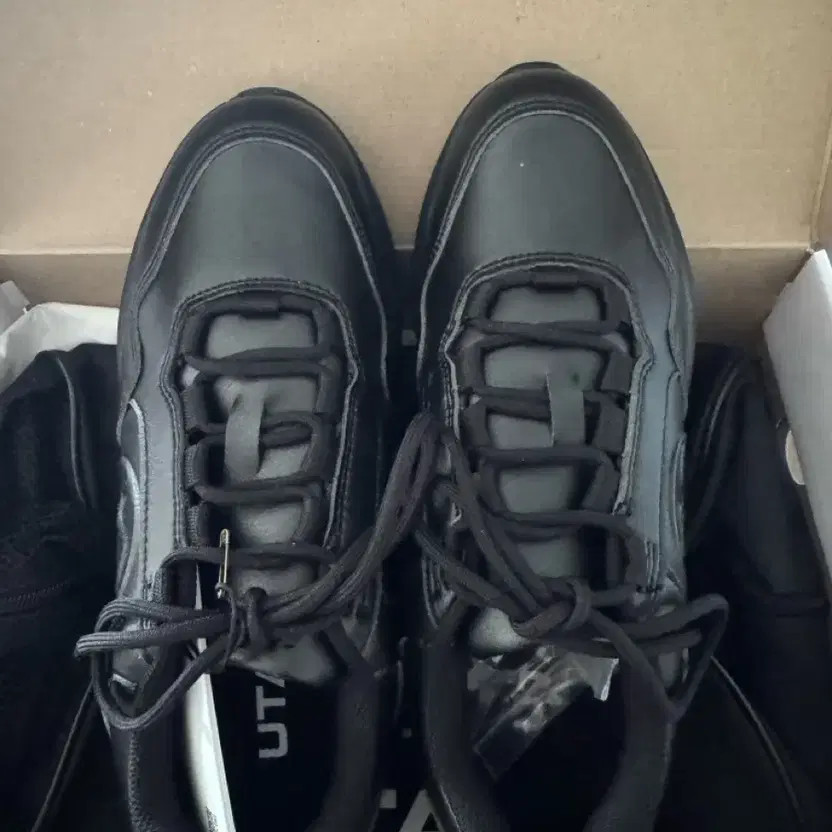 Yuta Golf Shoes New Official