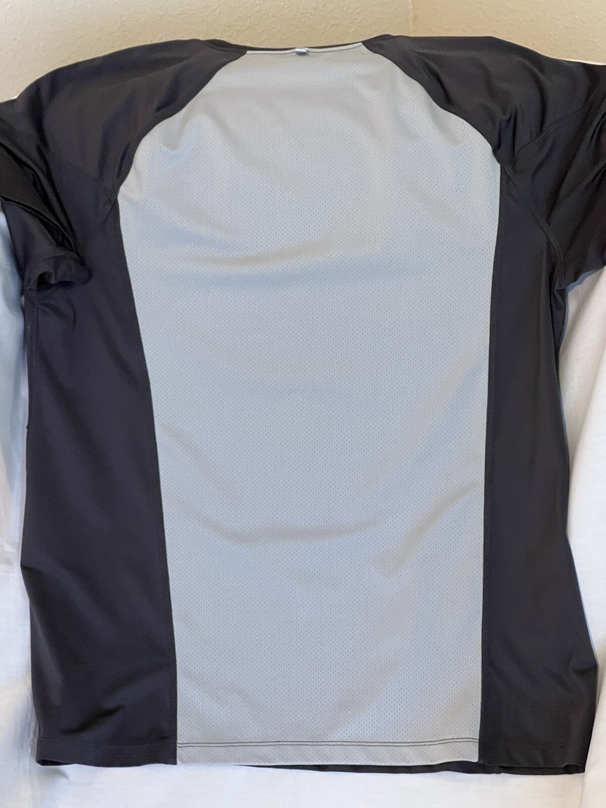 Layer8 Pair Quik-Dry Tees, One Black, One Gray, Large, Preowned