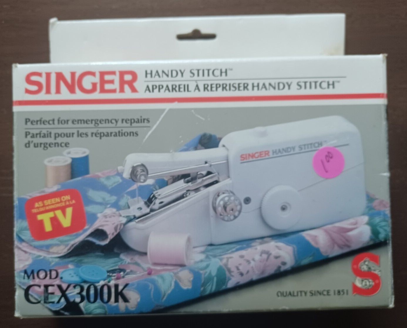 SINGER Vintage CEX300K Travel Portable Sewing Machine Handy Stitch w/ Box! NICE!