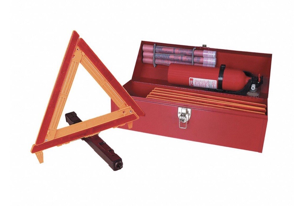 (C) Cortina 95-04-004 Roadside Emergency Kit With Steel Case 3-Triangles⚡️