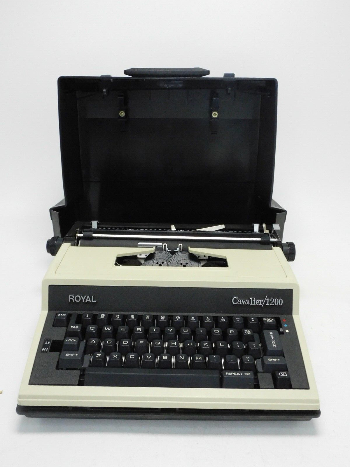 Authentic Vintage Cavalier 1200 Royal Typewriter with Carrying Case - Very Rare