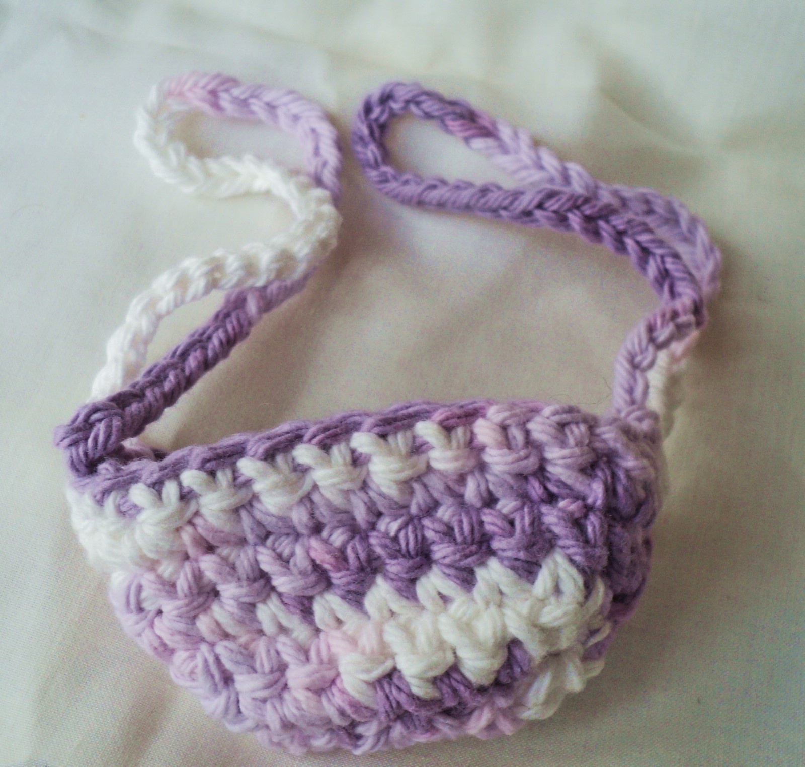 New Hand Crochet Violet & White Cotton NOSE WARMER Winter Sports Clothing