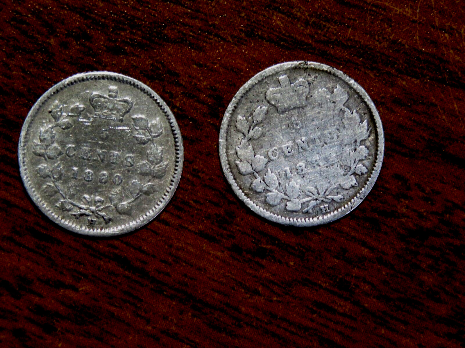 Canada Genuine Two Different  5 Cent Silver Coins #32 R2