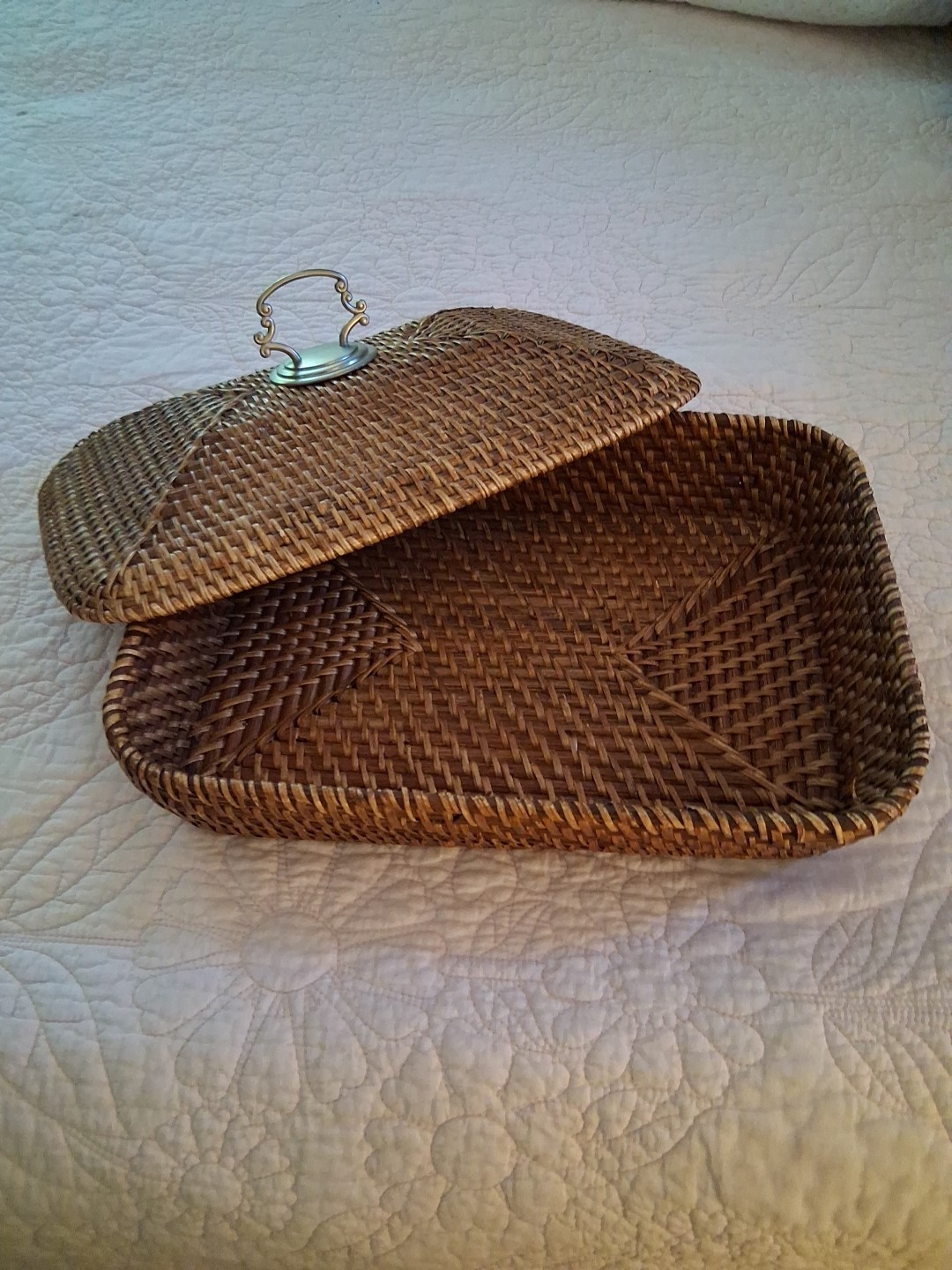 Woven Wicker Container (Casserole)  With Cover With Silver Handle 14 X 9 1/2