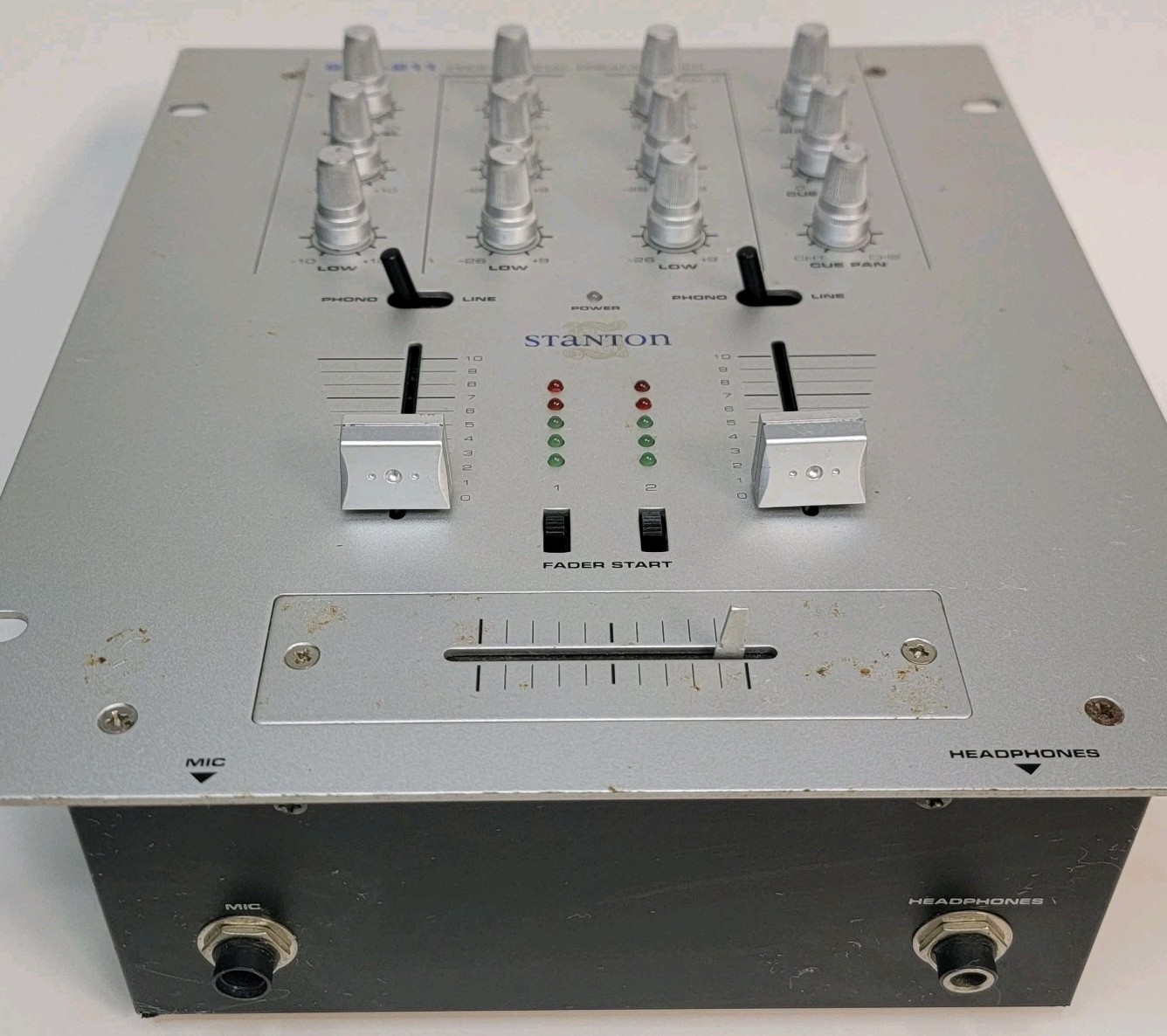 Stanton DJ SMX-211 Professional Preamp Mixer Tested