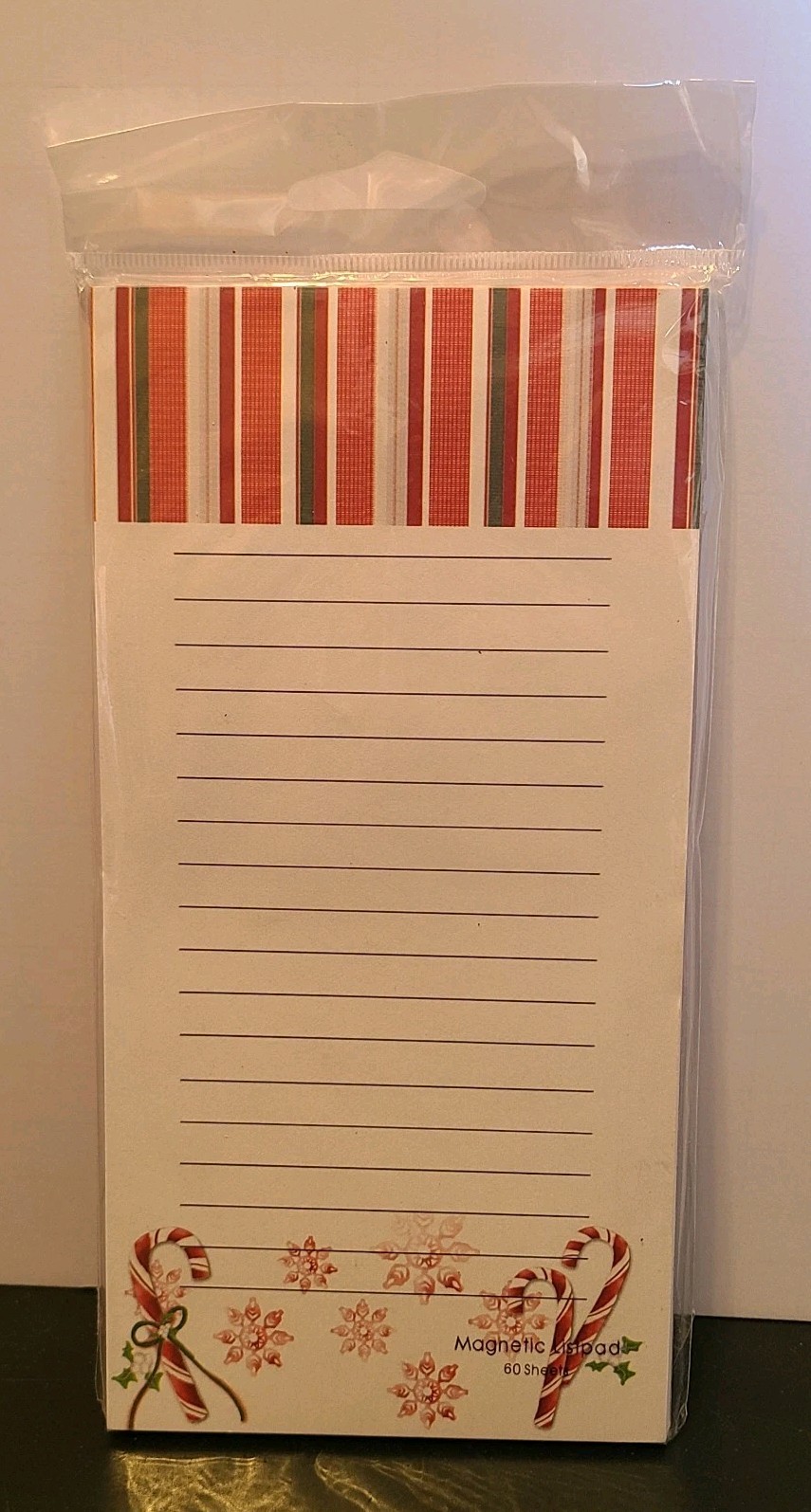 New 2008 Studio 18 Magnetic Note/List Pad Christmas Candy Canes/Snowflake 60 Pgs