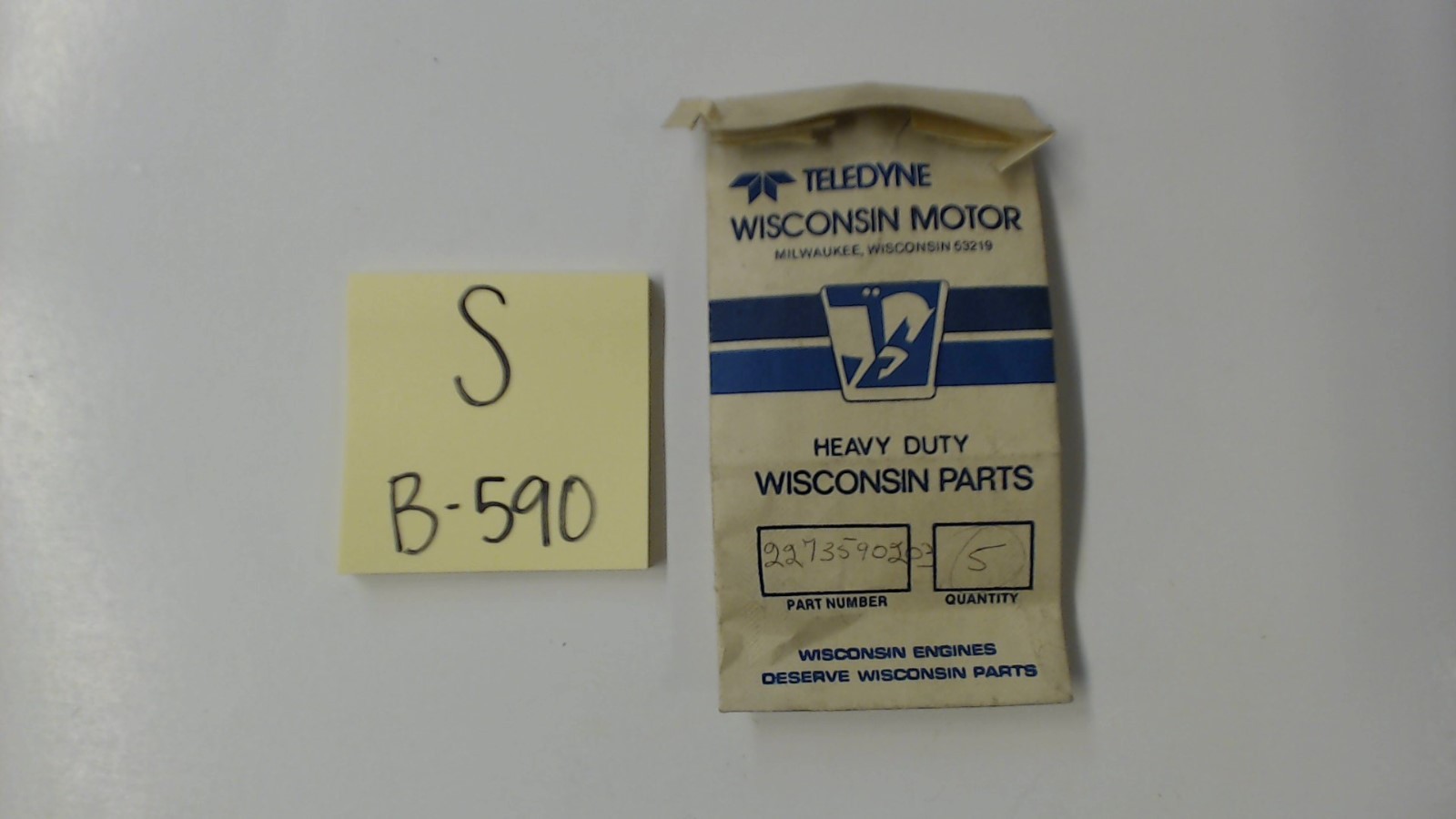 Wisconsin/Robin 2273590203 Gasket