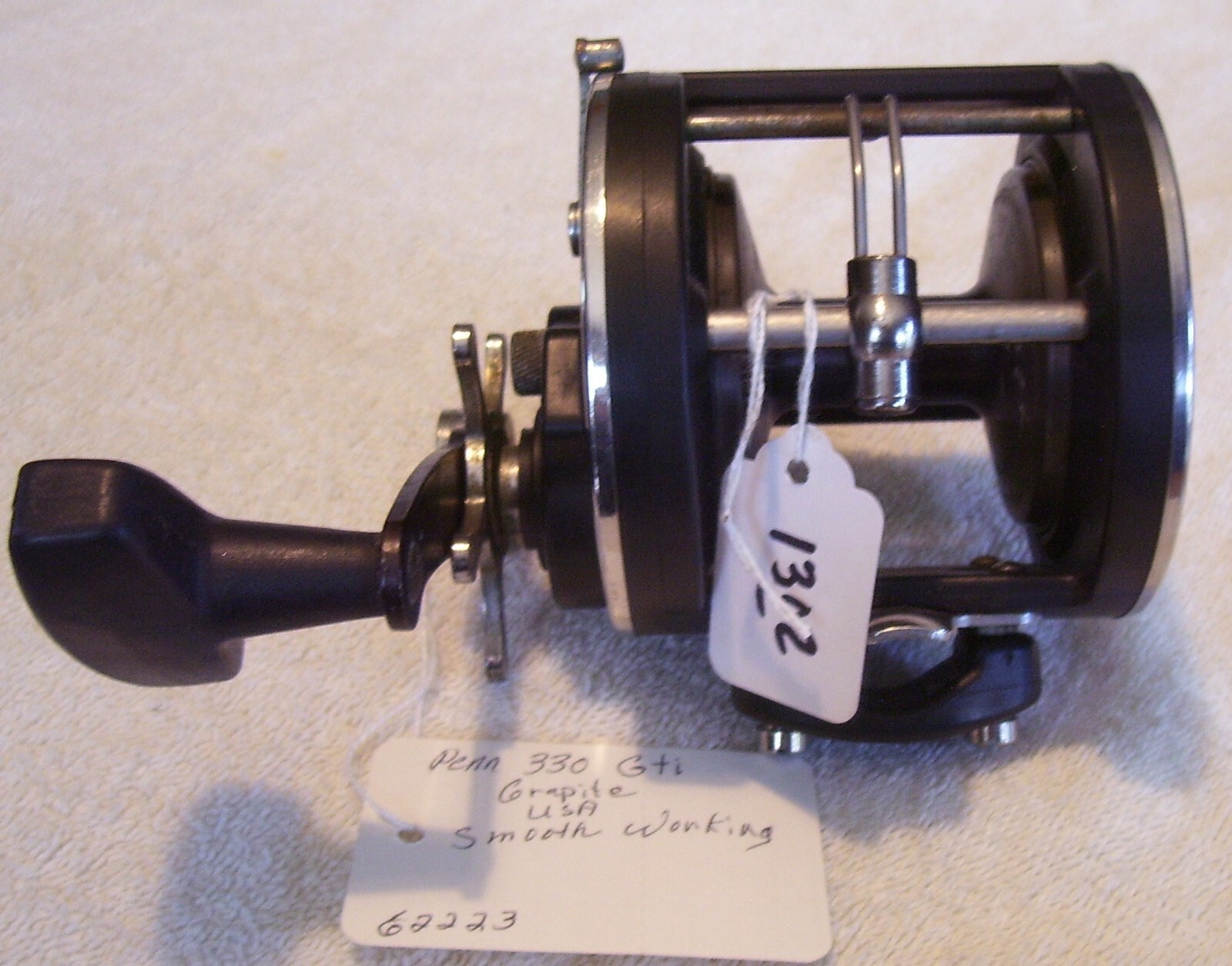 62223 V NICE PENN 300 GTI REEL READ TAG SMOOTH WORKING LOT B USA