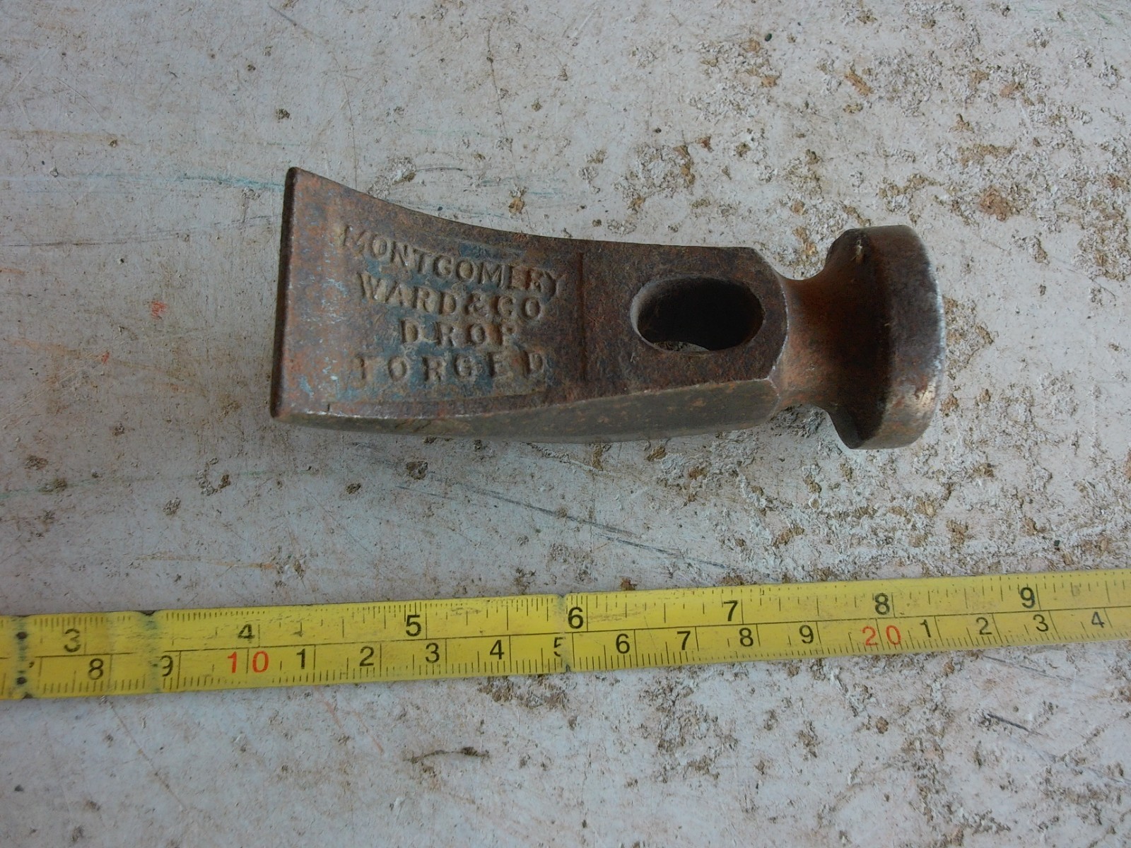 Vintage 12 oz. Montgomery Ward Cobbler Hammer Head Lot 26-17