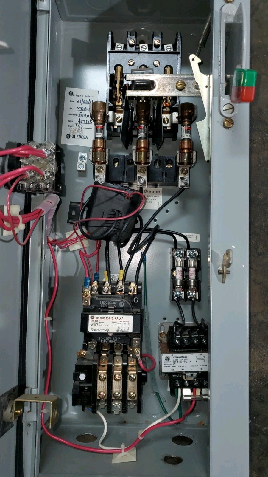 GE 300-Line Nema Size 1 Combination Motor Starter Controller