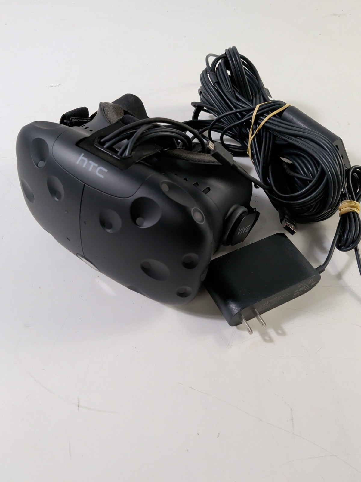 HTC Vive VR Virtual Reality Headset W/ Cable , Vibe Link